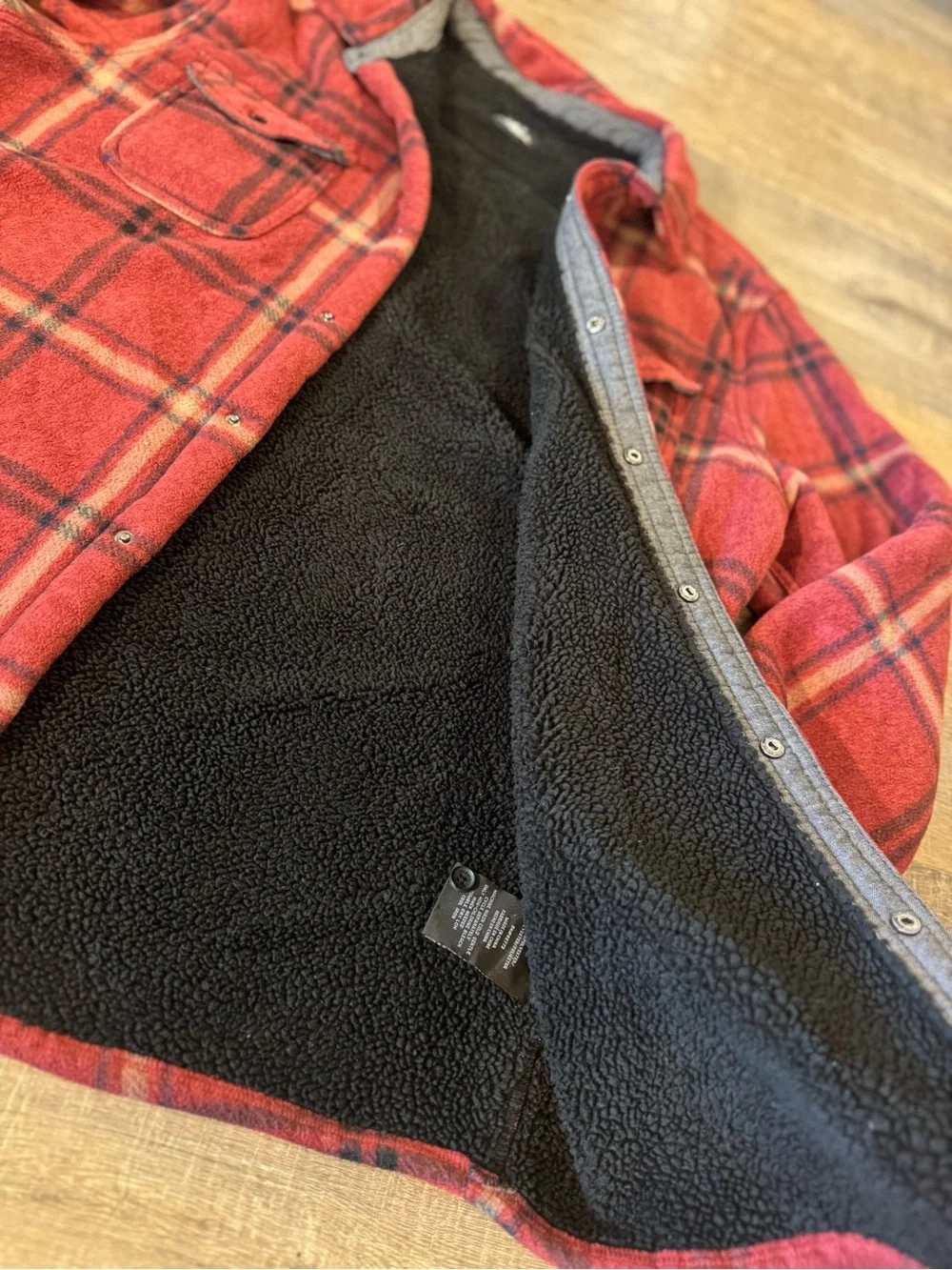 Men's O’Neill Plaid Fleece-Lined Shacket (XL)